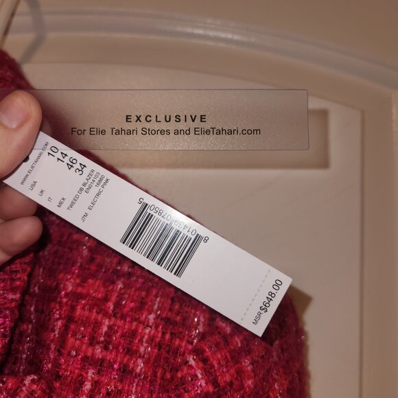 Elie Tahari Fuchsia Tweed Double-Breasted Blazer – Size 10 (RARE, SOLD OUT) NWT - Picture 8 of 12